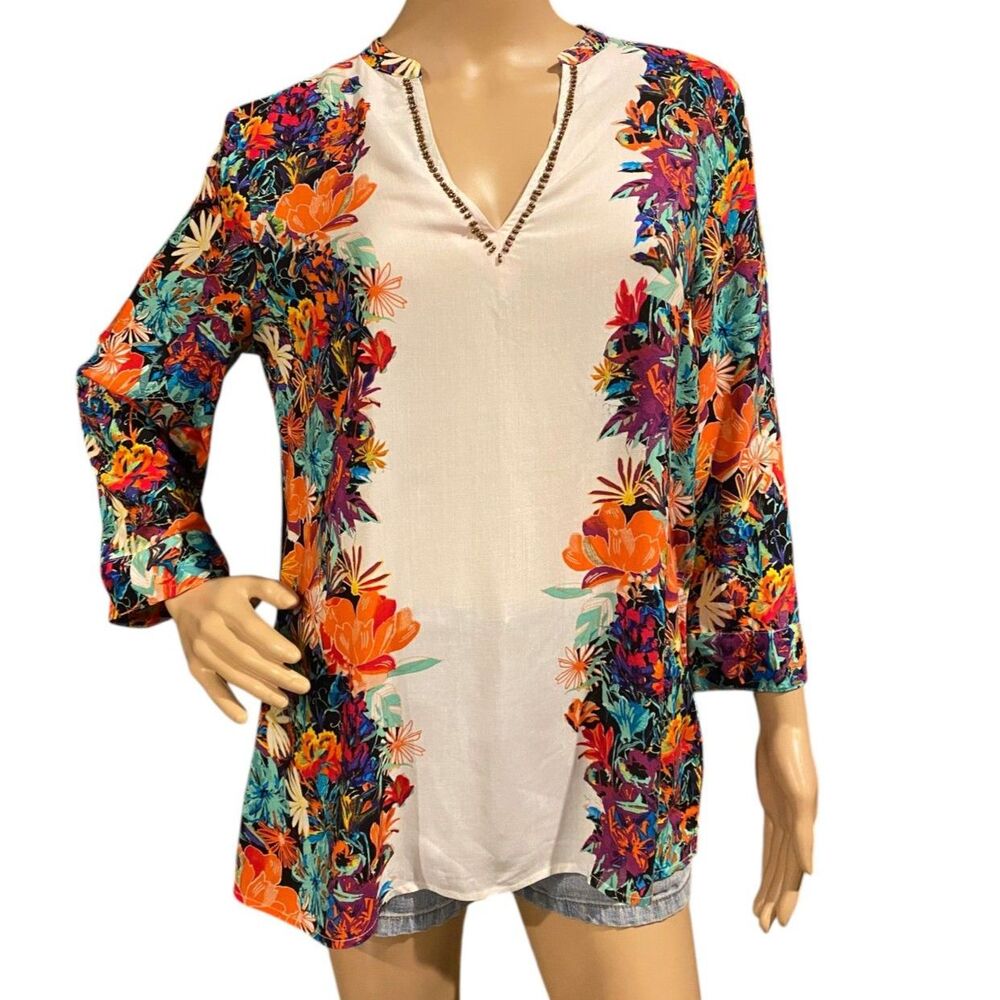 Nicole Miller Floral Beaded V Neckline Tunic Top Blouse Bohemian Hippie Rayon M